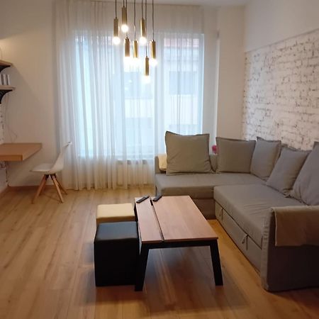Trendy And Stylish In City Centre For Business And Leisure София Екстериор снимка