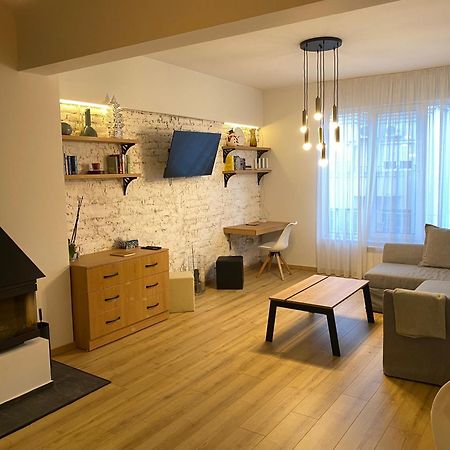 Trendy And Stylish In City Centre For Business And Leisure София Екстериор снимка